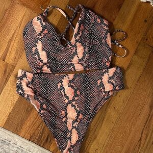 SHEIN Multicolor Snakeskin Bikini